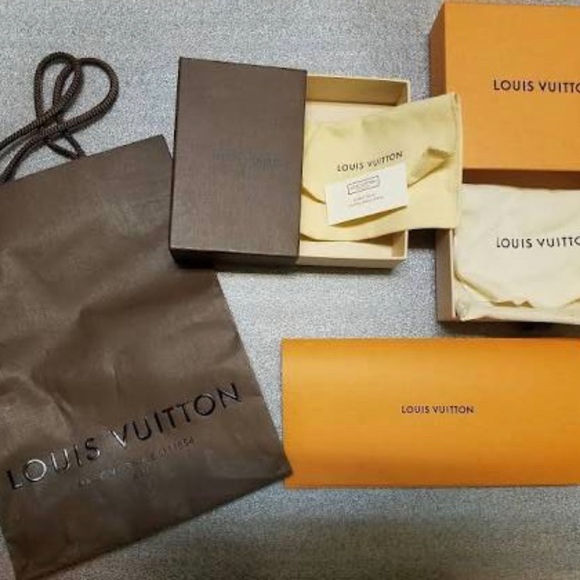 Meet your Posher, Joey - Picture 6 of 7